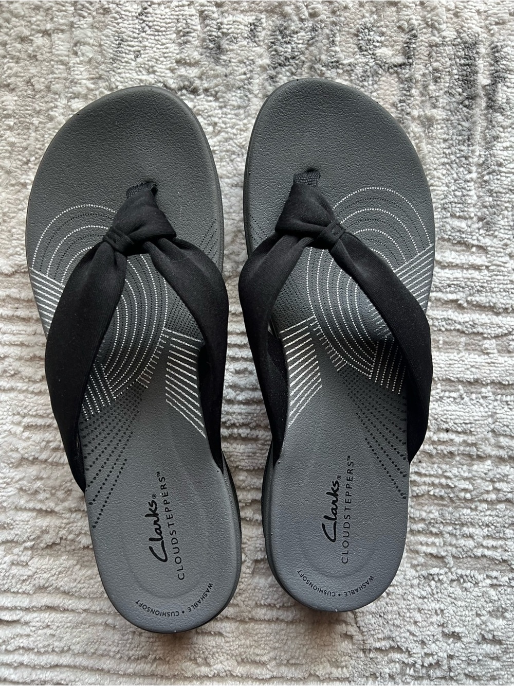 Clarks Black Knot-Front Cloudsteppers Sandals